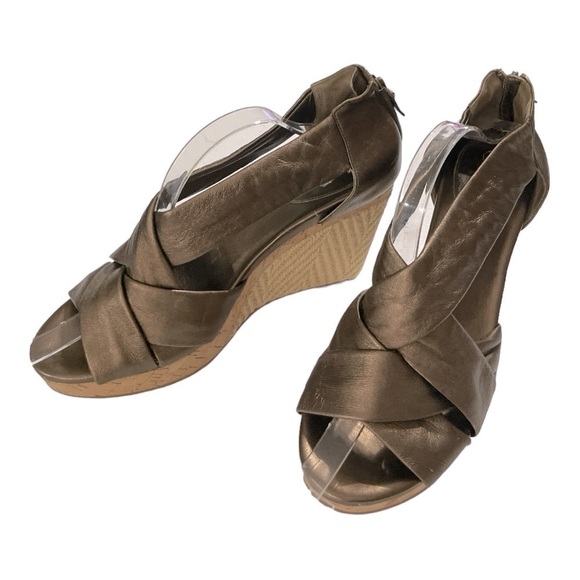 COLE HAAN Size 10.5 Bronze Delfina Espadrille Wedges
Sandals Shoes w/ N. Air - Picture 1 of 15